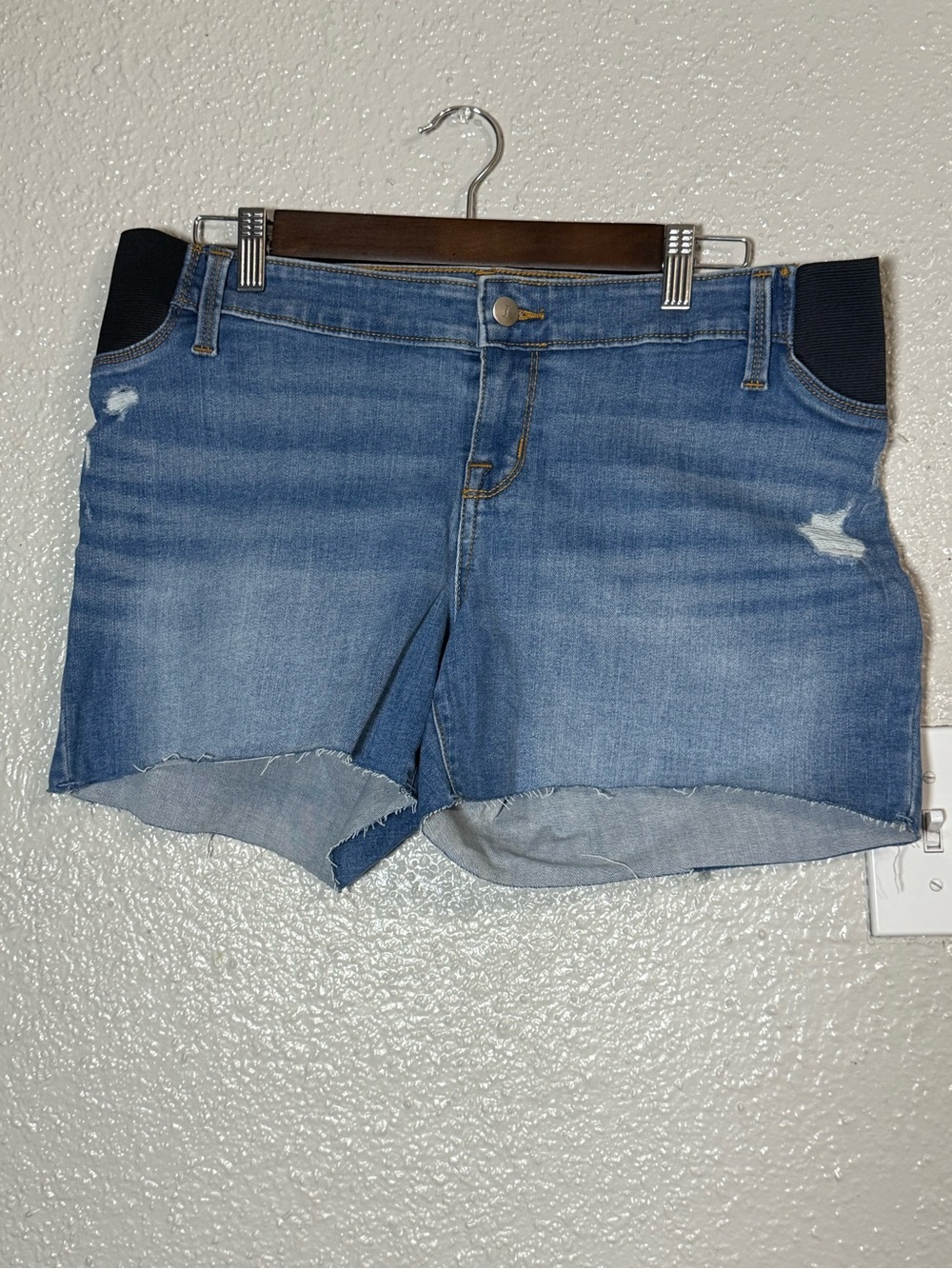Ingrid & Isabel Light Blue Denim Maternity Shorts with Dark Side Panels